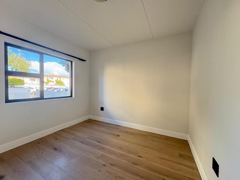 To Let 2 Bedroom Property for Rent in Parklands Western Cape